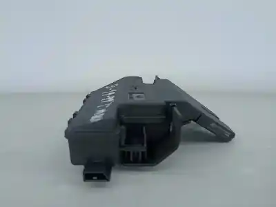 Second-hand car spare part trunk lock for bmw 3 (e46) 330 d oem iam references 8196401  