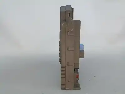 Second-hand car spare part fuse box unit for citroen c8 (ea_, eb_) 2.0 hdi oem iam references 9651938180  