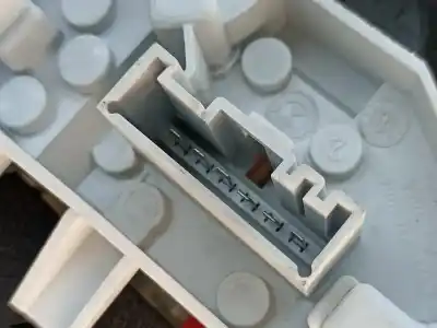 Second-hand car spare part front right headlight for bmw 1 (e81) 118 d oem iam references 7164956  