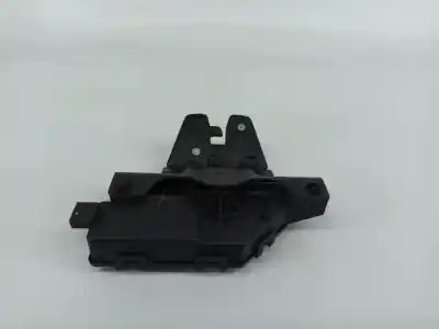 Second-hand car spare part trunk lock for bmw 3 (e46) 330 i oem iam references 8196401  