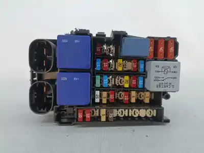 Second-hand car spare part fuse box unit for renault zoe (bfm_) zoe elétrico 2017 5p oem iam references 18013301e