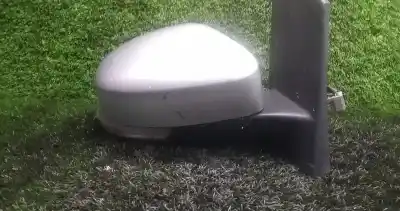 Pezzo di ricambio per auto di seconda mano retrovisore destro per ford focus ii (da_, hcp, dp) 1.8 tdci riferimenti oem iam   