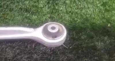 Pezzo di ricambio per auto di seconda mano braccio sospensione inferiore anteriore destro per audi a4 b5 avant (8d5) 1.9 tdi riferimenti oem iam   
