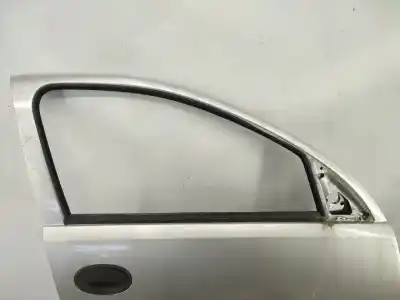 Автозапчасти б/у дверь передняя правая за opel corsa c (x01) 1.2 (f08 f68) ссылки oem iam   