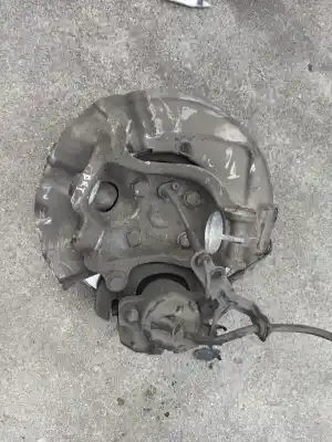 Second-hand car spare part front right knuckle for bmw 5 (e60) 520 i oem iam references   