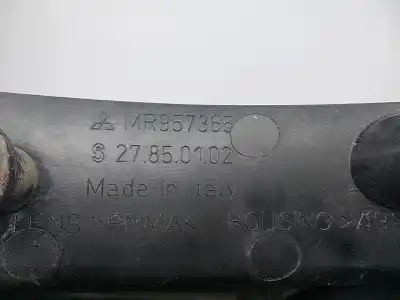 Pezzo di ricambio per auto di seconda mano lampada posteriore sinistra per mitsubishi colt vi (z3_a, z2_a) 1.5 di-d (z39a) riferimenti oem iam mr957365  