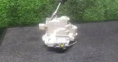 Автозапчастина б/у замок дверей заднього лівого для audi a4 b7 avant (8ed) 3.0 tdi quattro посилання на oem iam 