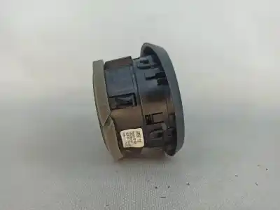 Автозапчасти б/у аэрационная решетка за renault captur i (j5_, h5_) blue dci 95 ссылки oem iam 687606689r  