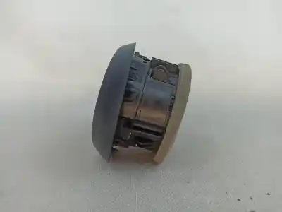 Автозапчасти б/у аэрационная решетка за renault captur i (j5_, h5_) blue dci 95 ссылки oem iam 687606689r  