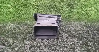 Автозапчастина б/у аераційна решіта для audi a4 b6 (8e2) 1.9 tdi посилання на oem iam   