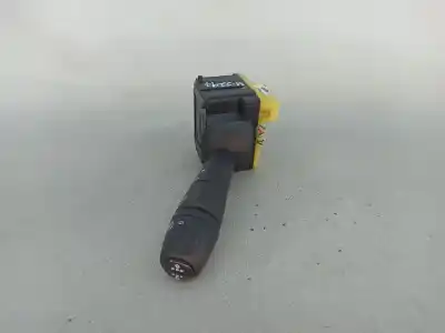 Pezzo di ricambio per auto di seconda mano comando pulito per renault captur i (j5_, h5_) blue dci 95 riferimenti oem iam 255674581r  