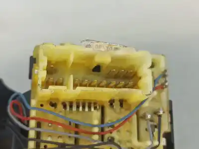 Pezzo di ricambio per auto di seconda mano comando pulito per renault captur i (j5_, h5_) blue dci 95 riferimenti oem iam 255674581r  