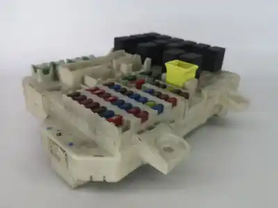 Peça sobressalente para automóvel em segunda mão CAIXA DE FUSÍVEIS E RELÉS por MITSUBISHI COLT VI (Z3_A, Z2_A)  Referências OEM IAM MN108320  