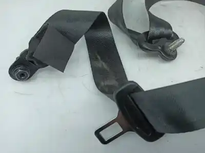Автозапчасти б/у задний правый ремень безопасности за renault twingo iii (bcm_) 1.0 sce 70 ссылки oem iam 888403864r  