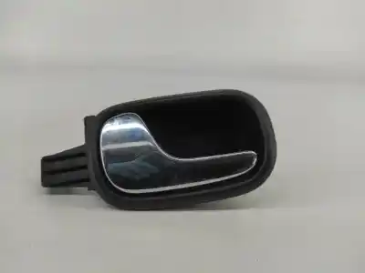 Second-hand car spare part interior left rear handle for audi a4 b5 avant (8d5) 1.9 tdi oem iam references 8d0839019 Second-hand car spare part interior left rear handle for audi a4 b5 avant (8d5) 1.9 tdi oem iam references 8d0839019