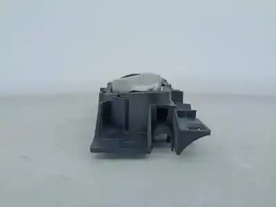 Second-hand car spare part interior left front handle for mazda 2 (dy) 1.2 oem iam references 96802456vv  