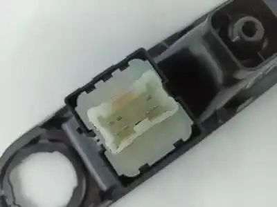 Автозапчасти б/у выключатель левого переднего окна за renault twingo iii (bcm_) 1.0 sce 70 ссылки oem iam 809612578r  