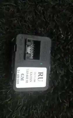 Piesă de schimb auto la mâna a doua panou comandã geamuri electrice fațã stânga pentru opel corsa c (x01) 1.2 (f08, f68) referințe oem iam 24 409 02   Piesă de schimb auto la mâna a doua panou comandã geamuri electrice fațã stânga pentru opel corsa c (x01) 1.2 (f08, f68) referințe oem iam 24 409 02