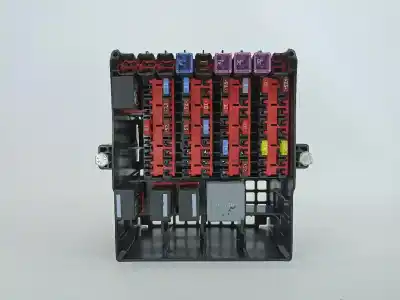 Автозапчасти б/у блок реле/предохранителей за ford b-max (jk) 1.0 ecoboost ссылки oem iam av1t14a005bbd