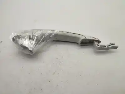 Peça sobressalente para automóvel em segunda mão puxador exterior traseiro direito por bmw 1 (f20) 116 d referências oem iam 