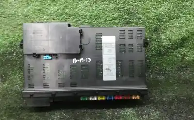 Second-hand car spare part fuse box unit for bmw x5 (e53) 3.0i oem iam references 8384525  