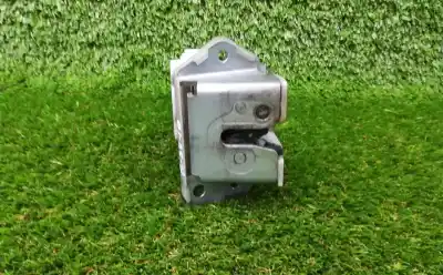 Second-hand car spare part trunk lock for suzuki swift iii (mz, ez) 1.3 ddis (rs 413d) oem iam references   