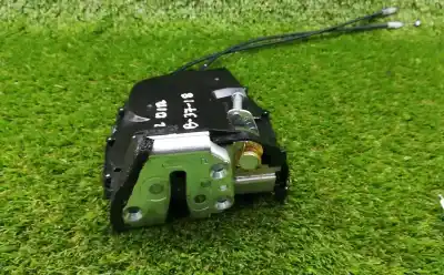 Pièce détachée automobile d'occasion serrure de porte arrière droite pour suzuki swift iii (mz, ez) 1.3 ddis (rs 413d) références oem iam   