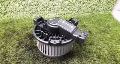 Second-hand car spare part heater blower motor for suzuki swift iii (mz, ez) 1.3 ddis (rs 413d) oem iam references  Second-hand car spare part heater blower motor for suzuki swift iii (mz, ez) 1.3 ddis (rs 413d) oem iam references