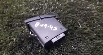 Second-hand car spare part hazard warning lights for bmw x3 (e83) 2.0 d oem iam references   