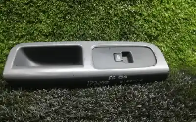 Peça sobressalente para automóvel em segunda mão BOTÃO / INTERRUPTOR ELEVADOR VIDRO DIANTEIRO DIREITO por VOLVO S40 II (MS)  Referências OEM IAM 30658448  