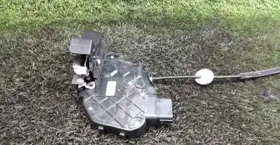 Автозапчасти б/у замок задней правой двери за ford focus c-max (dm2) 1.6 tdci ссылки oem iam   