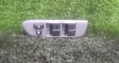 Second-hand car spare part left front power window switch for toyota rav4 (a2) 2.0 d-4d 4wd oem iam references 84820-42130