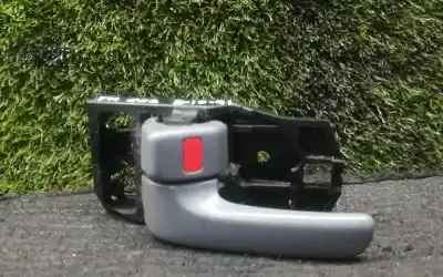 Second-hand car spare part interior left rear handle for toyota rav4 (a2) 2.0 d-4d 4wd oem iam references 