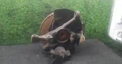 Second-hand car spare part front right knuckle for toyota corolla compact (_e10_) 1.3 xli 16v (ee101) oem iam references   