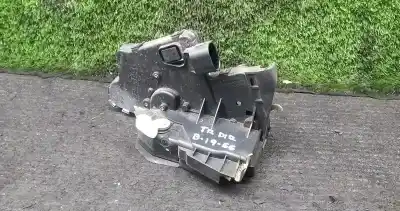 Peça sobressalente para automóvel em segunda mão fechadura da porta traseira direita por bmw 3 (e46) 320 d referências oem iam 