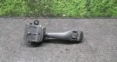 Peça sobressalente para automóvel em segunda mão comutador de limpa vidros por bmw 3 (e46) 320 d referências oem iam 8363664m