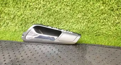 Автозапчасти б/у левая передняя внутренняя ручка за volkswagen passat variant (3c5) 1.9 tdi ссылки oem iam   