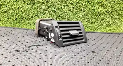 Second-hand car spare part air ventilation grille for audi a4 b6 avant (8e5) 1.9 tdi oem iam references  Second-hand car spare part air ventilation grille for audi a4 b6 avant (8e5) 1.9 tdi oem iam references