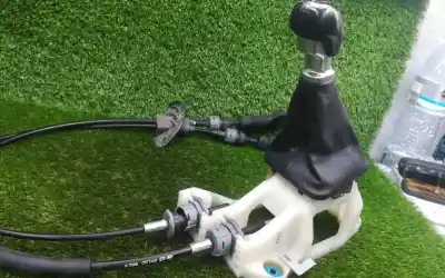 Автозапчасти б/у рычаг переключения передач за kia ceed sw (ed) 1.4 ссылки oem iam 