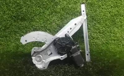 Tweedehands auto-onderdeel regelaar links achterruit voor nissan note (e11, ne11) 1.4 oem iam-referenties 400928