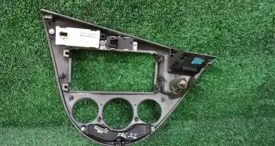 Peça sobressalente para automóvel em segunda mão consola central por ford focus i (daw, dbw) 1.8 turbo di / tddi referências oem iam   