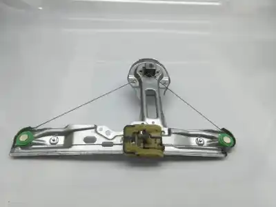 Peça sobressalente para automóvel em segunda mão elevador de vidros traseiro direito por ford focus iii 1.6 tdci referências oem iam 