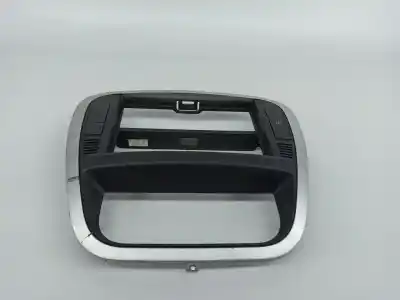 Автозапчастина б/у ЦЕНТРАЛЬНА КОНСОЛЬ для CITROEN C3 I (FC_, FN_)  Посилання на OEM IAM 18M7258  