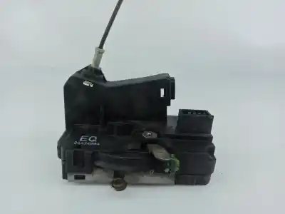 Second-hand car spare part left front door lock for opel corsa c (x01) 1.7 dti (f08 f68) oem iam references 8pinos  