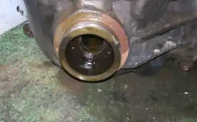 Second-hand car spare part front differential for mitsubishi outlander ii (cw_w) 2.2 di-d 4wd oem iam references frente - 4x4  