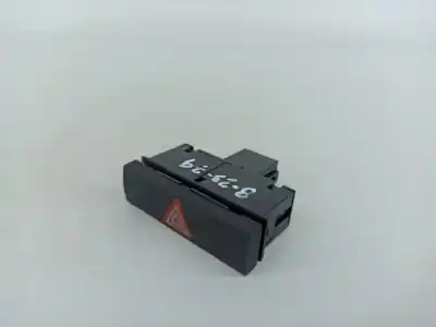 Second-hand car spare part hazard warning lights for audi a6 c6 avant (4f5) 3.0 tdi quattro oem iam references 4f0941509  