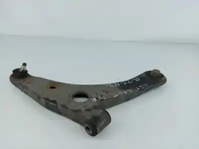 Автозапчастина б/у передній правий нижний рычаг підвіски для mitsubishi colt vi (z3_a, z2_a) 1.3 (z21a) посилання на oem iam   