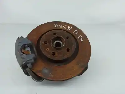 Pièce détachée automobile d'occasion MOYEU DE ROUE AVANT GAUCHE pour VOLKSWAGEN GOLF IV VARIANT (1J5)  Références OEM IAM   