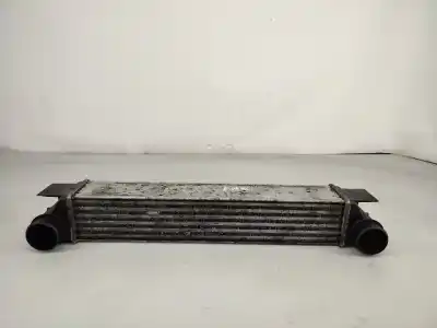 Peça sobressalente para automóvel em segunda mão intercooler por bmw 5 touring (e39) 530 d referências oem iam 17512247359  