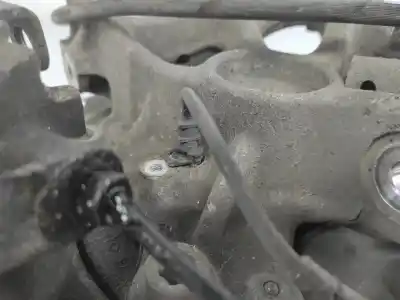 Second-hand car spare part front right knuckle for peugeot 407 sw (6e_, 6d_) 2.2 16v oem iam references   